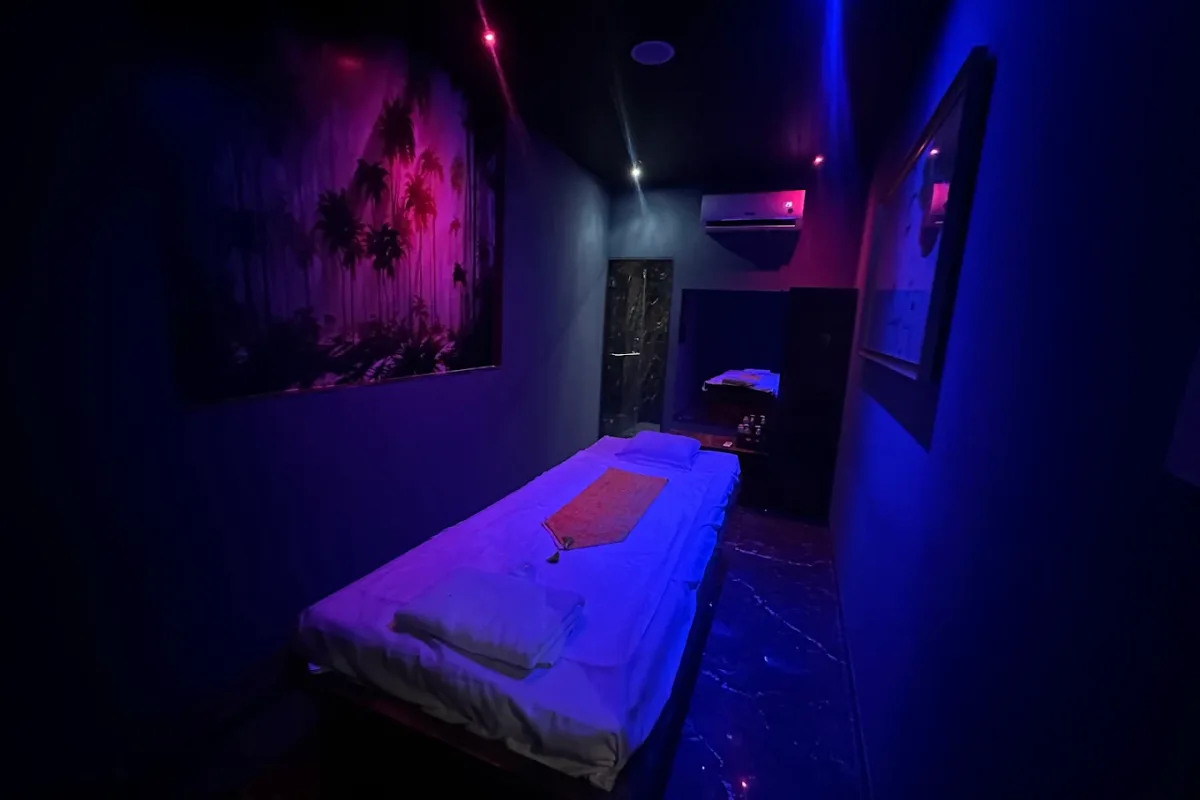 9 Hills Spa image