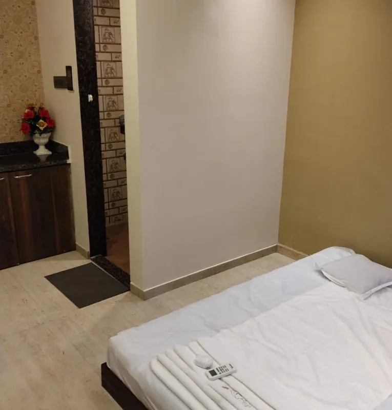 Alora Spa Thane image
