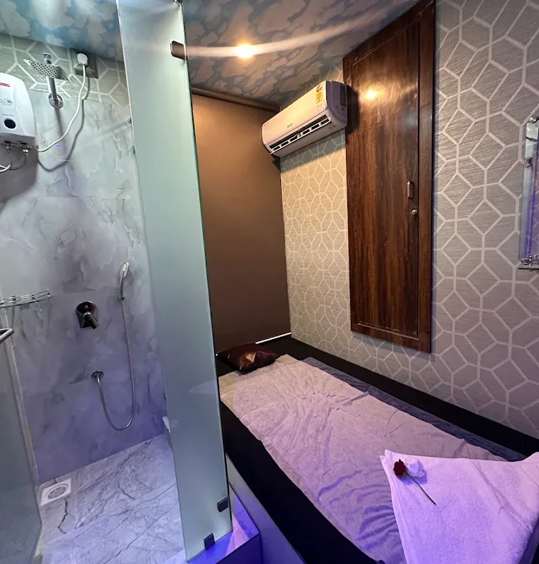 Amo Thai Spa image