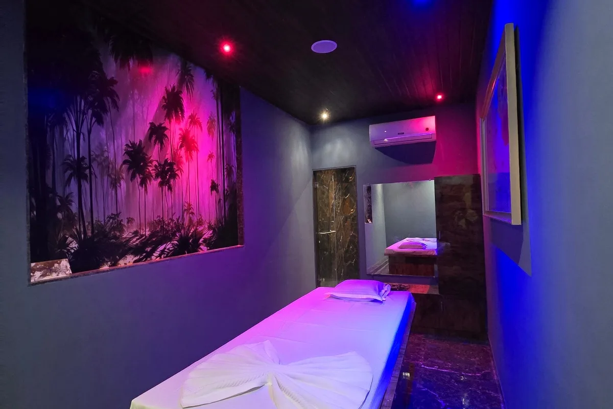 Ananda Spa In Powai | Thai Massage | Deep Tissue Massage | Dry Massage | Jacuzzi | Hammam cover