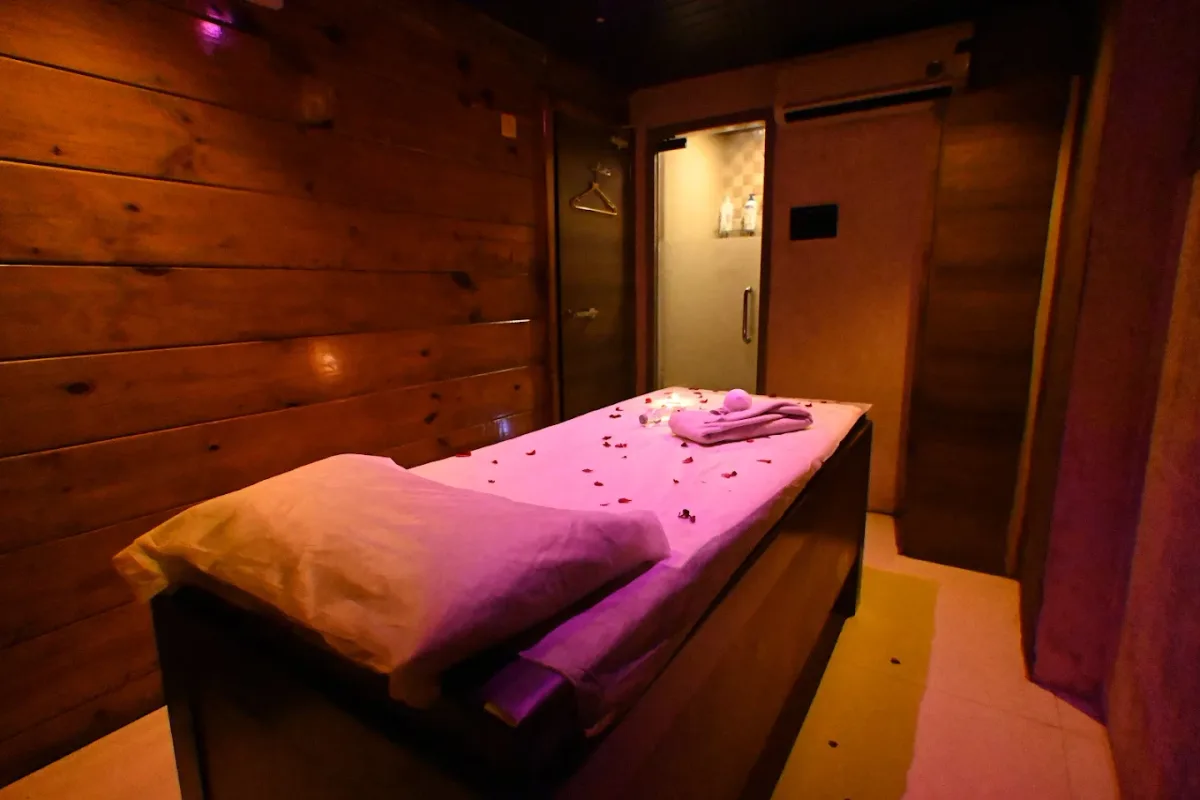 Avantara Spa In Vashi image