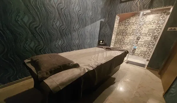 Avlon Thai Spa In Juhu image