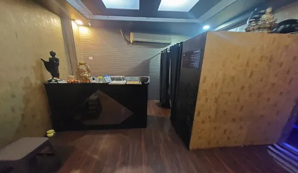 Avlon Thai Spa In Juhu image