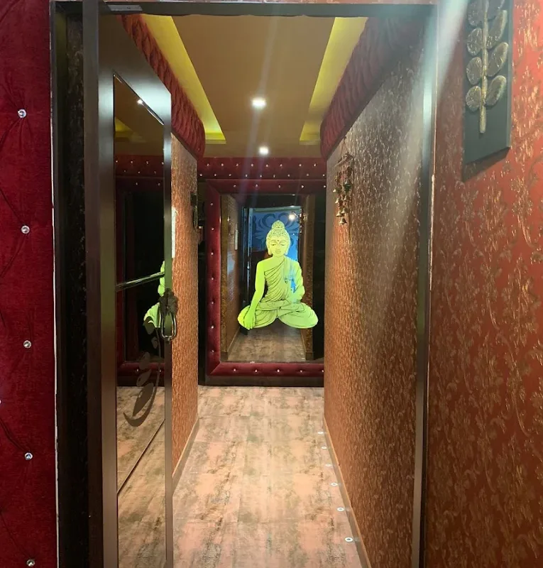 Body To Body Spa Ghatkopar image