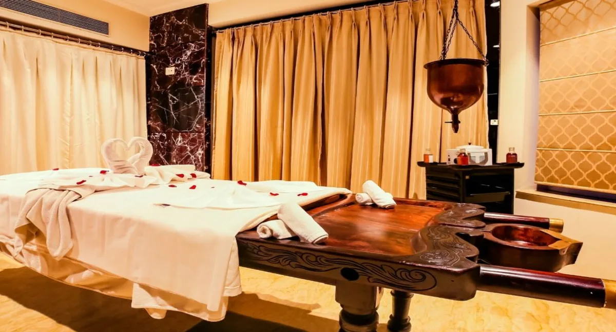C Salt Spa Powai cover