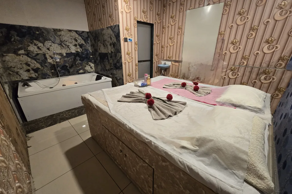 Elam Thai Spa cover
