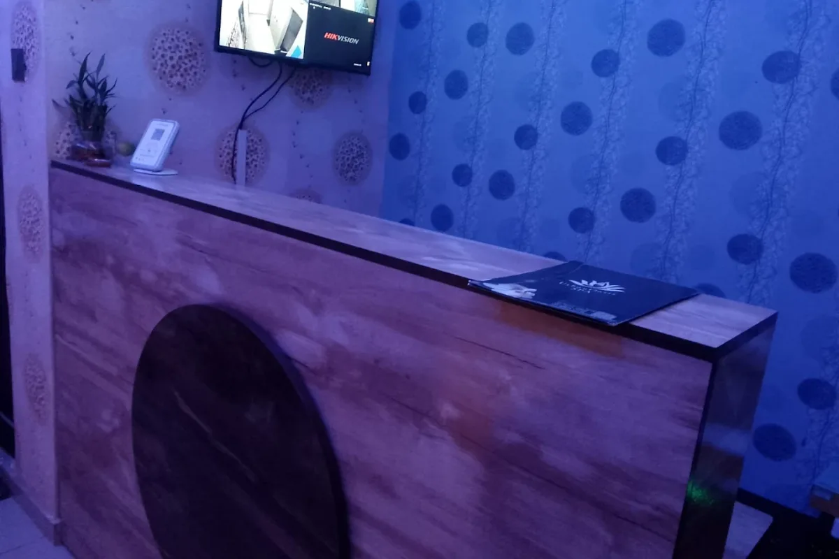 Elam Thai Spa image