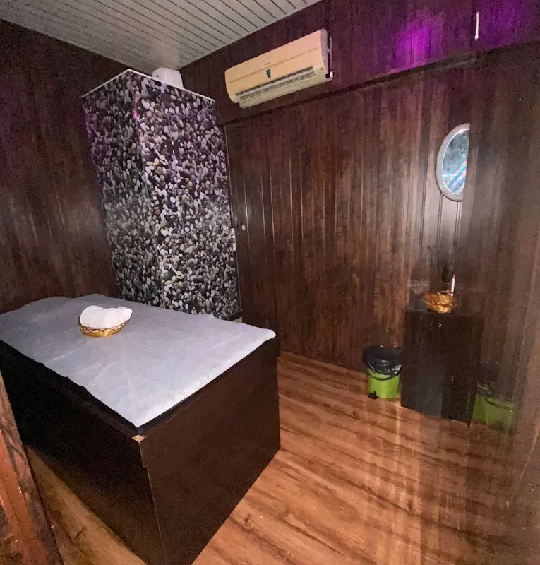 EVE Rose Spa image