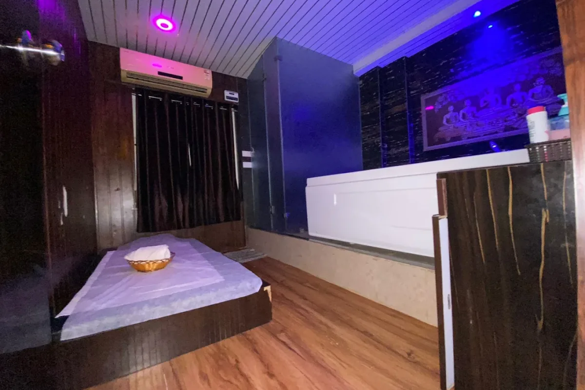 Evolve Luxury Spa cover