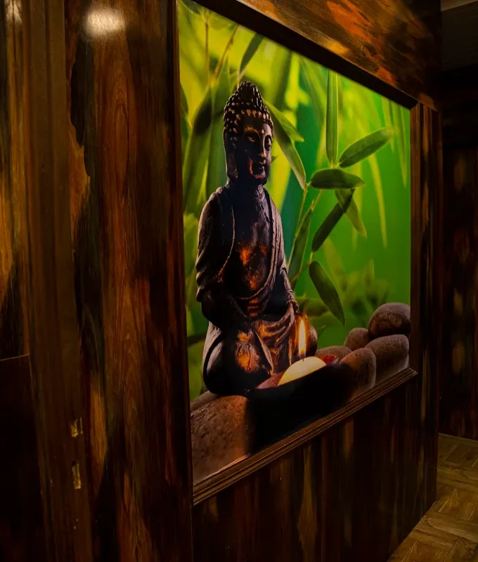 Feel Rich Spa Juhu image