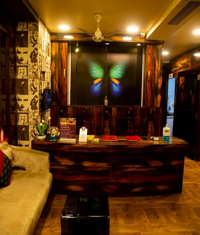Feel Rich Spa Juhu image