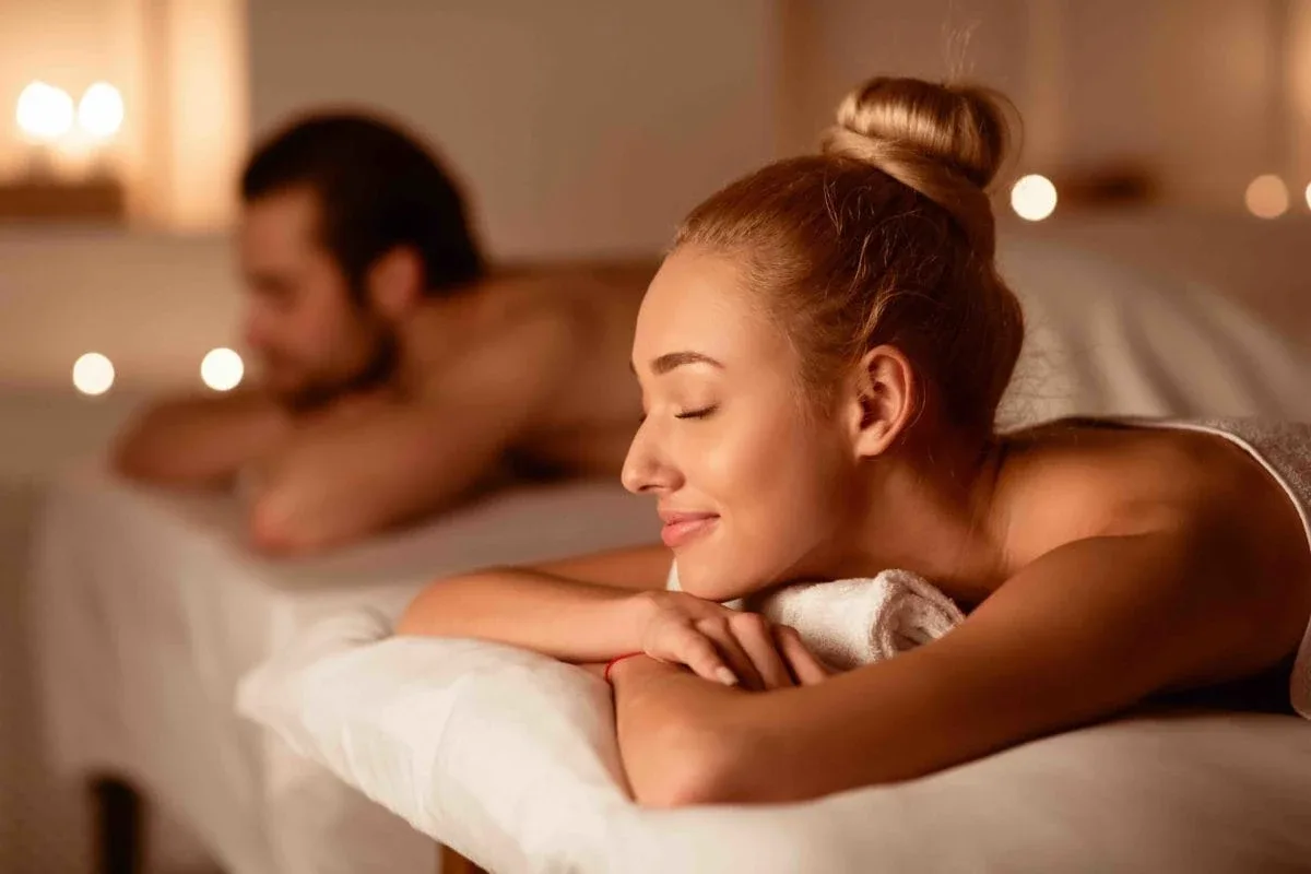 Girls Mumbai Spa Center image