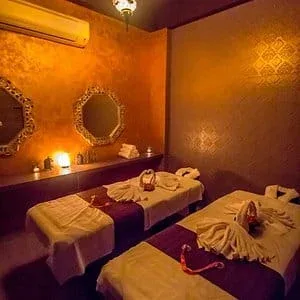 Girls Mumbai Spa Center image