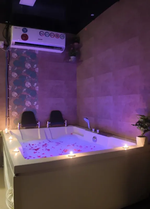 Iconic Thai Spa Ghatkopar  image