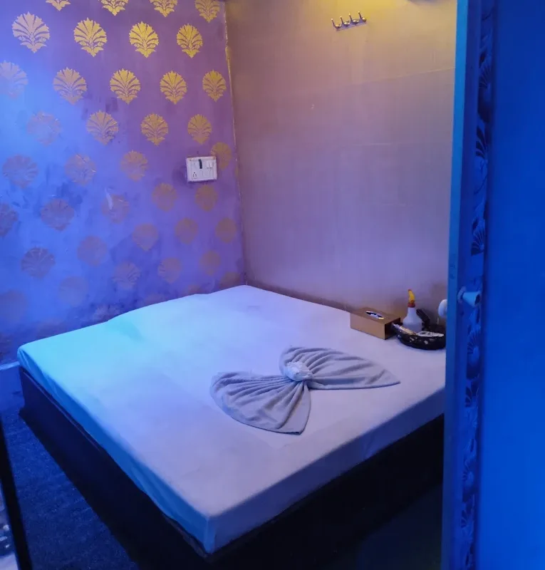 Quizens Thai Spa image