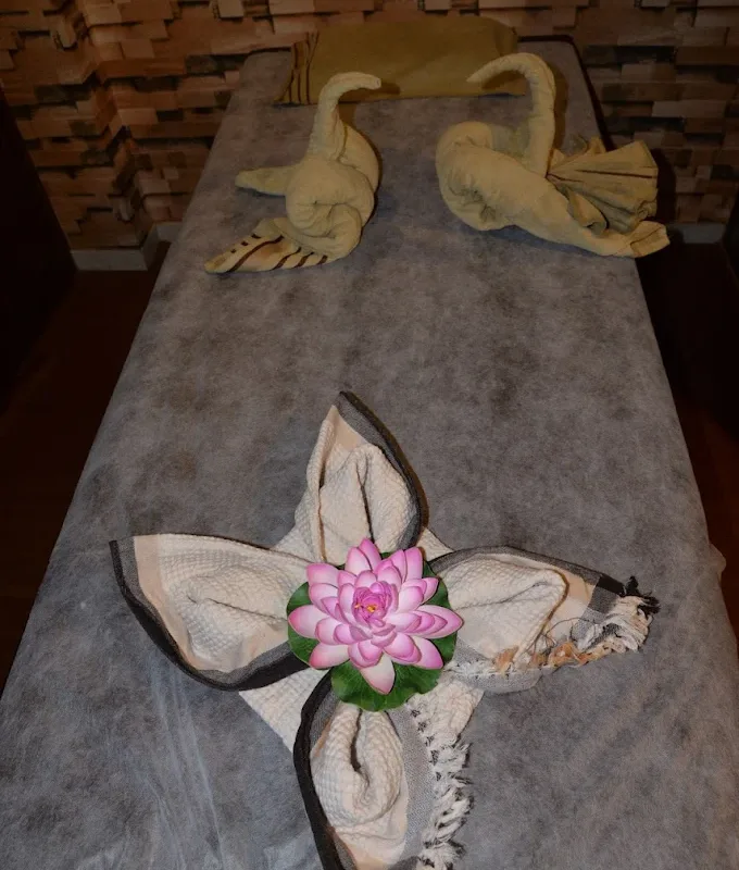 Royal Body Spa image