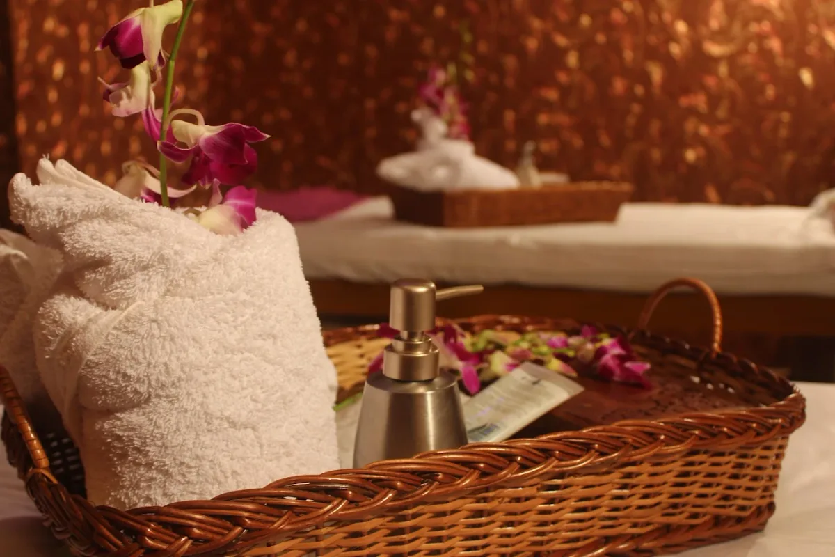 Royal Lemon Spa image