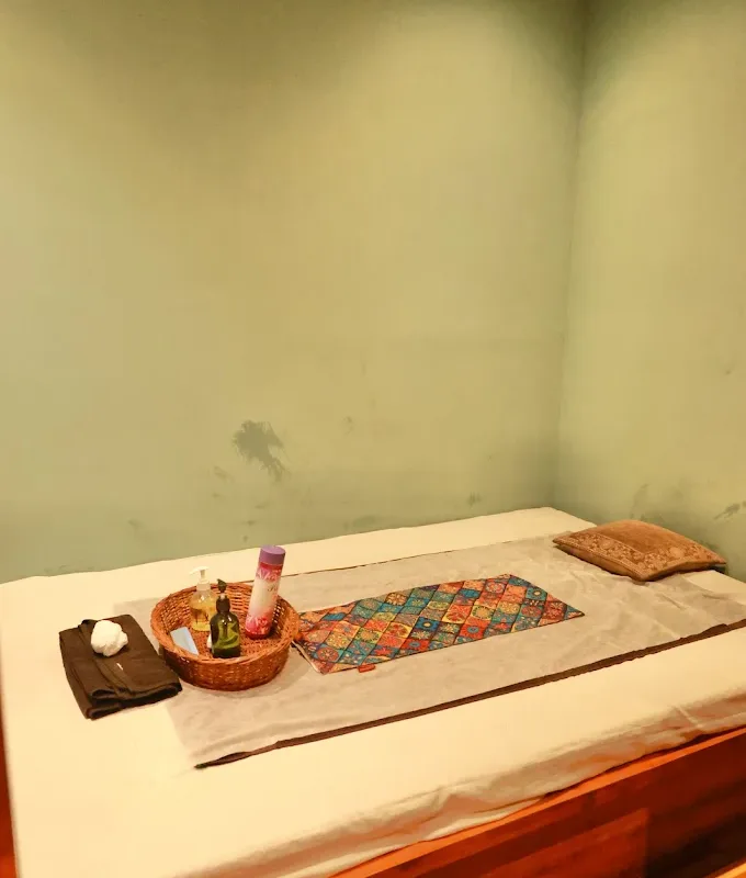Silver Spa image