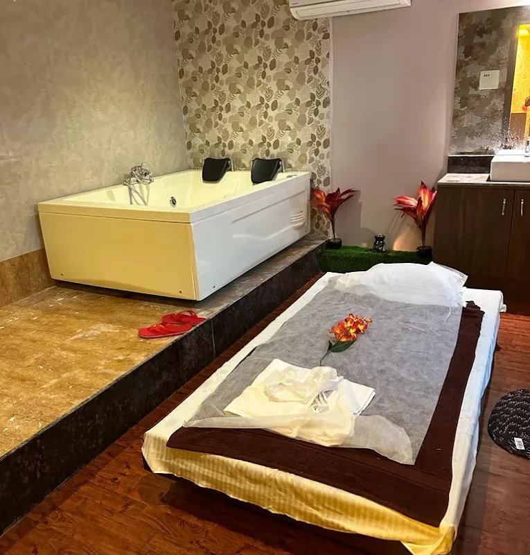 Spa Retreat image
