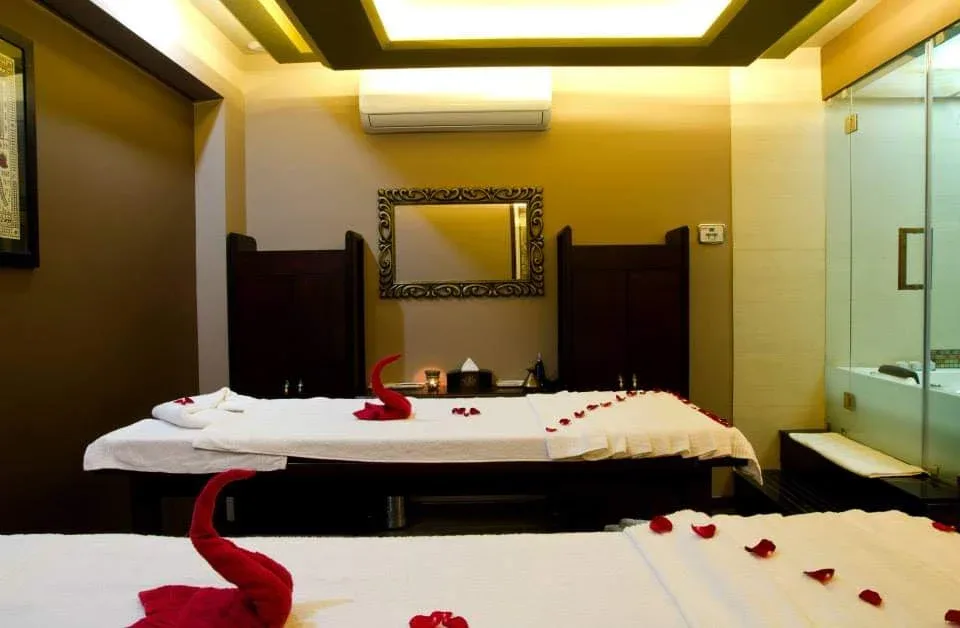 Sukhaayu Spa image