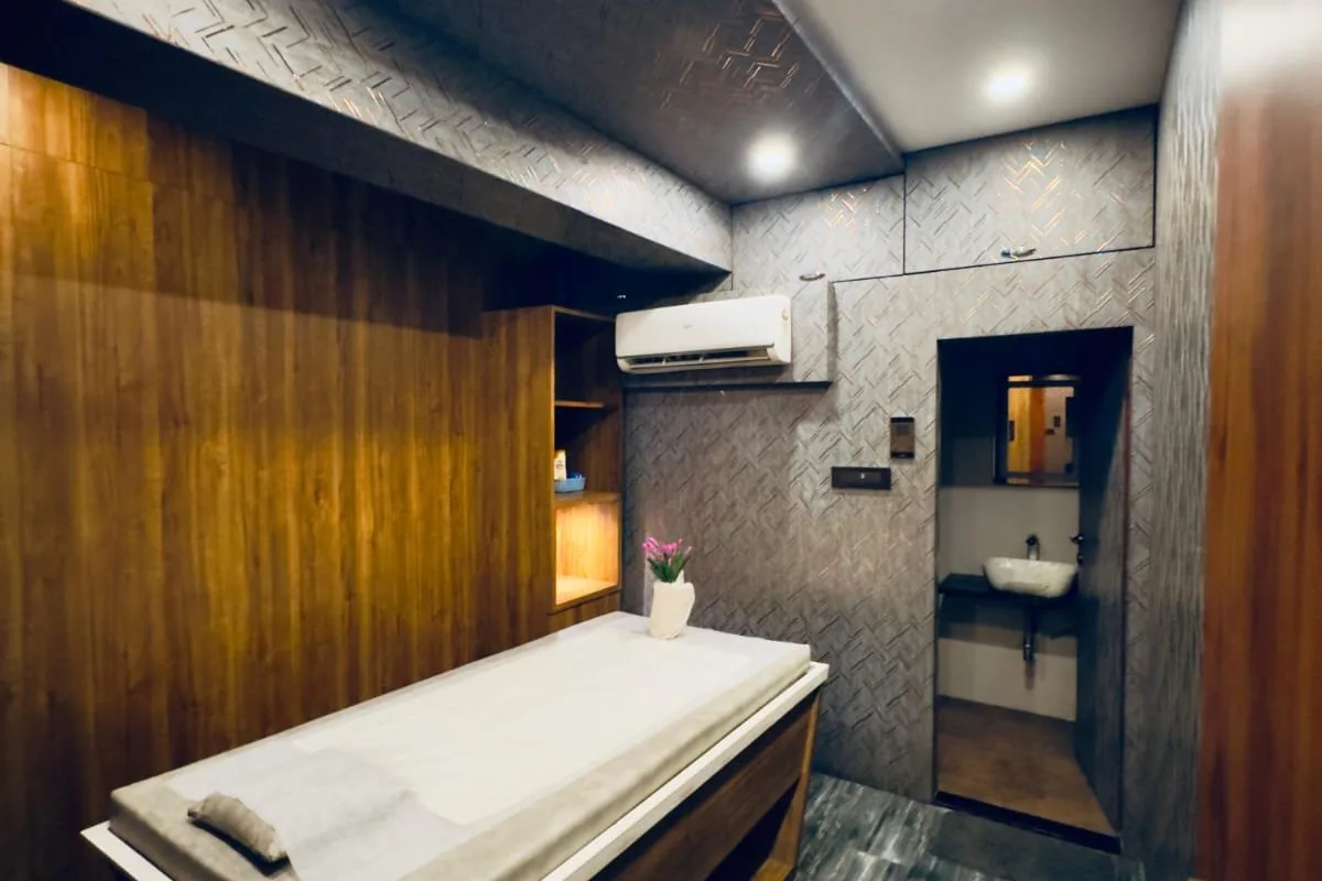 Sutra Spa image