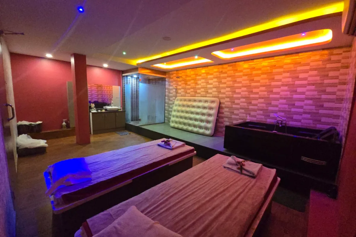 Velora Spa (Spa In Juhu) cover