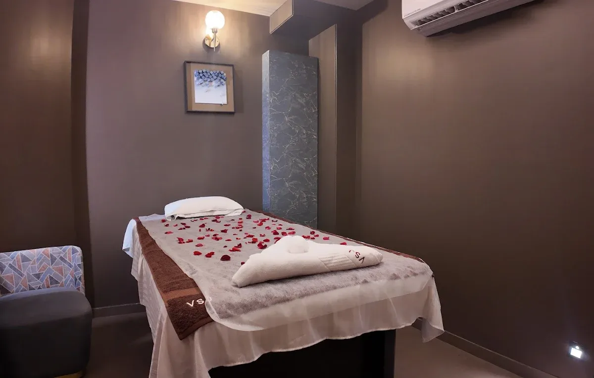 Velora Spa (Spa In Juhu) image