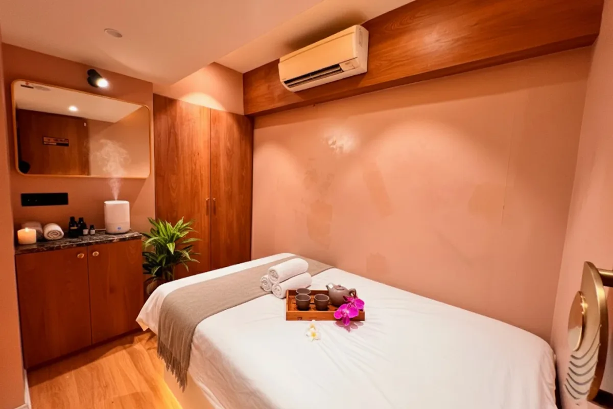 Yuan Thai Spa Juhu image